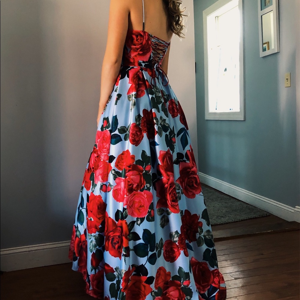 Prom dress